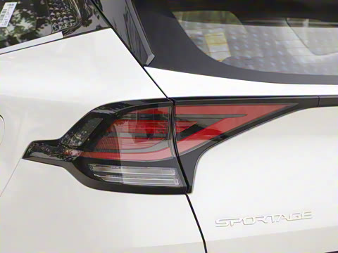 2025�� 2.0T �������������