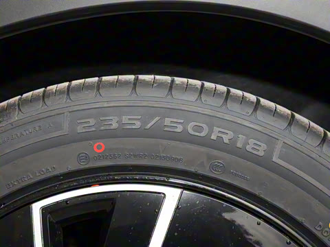 2024�� 560PRO 185kW