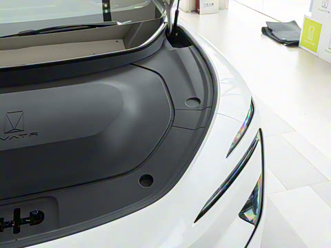 2025�� �Ŀ� Ultra���̰�