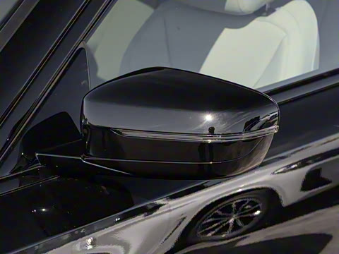 2025�� 225i M�˶���ҹ��װ