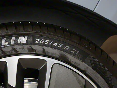 2025�� Ultra ���ܻ��°�