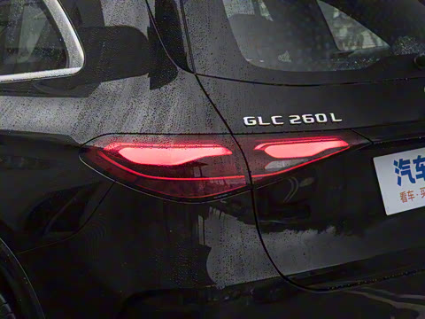 2025�� GLC 260 L 4MATIC ������