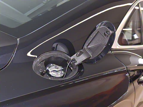 2024�� V8 Edition 8