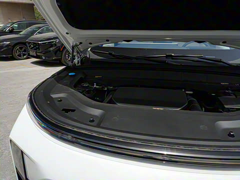 2025�� Ultra ���ܻ��°�