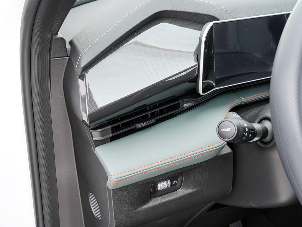 Geely Boyue Pro, Внедорожник 5 дв.: фото поколения