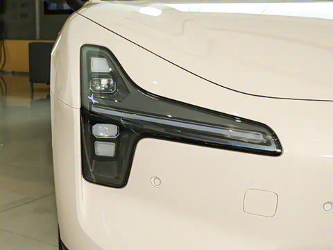 2025�� 620 �������� Plus