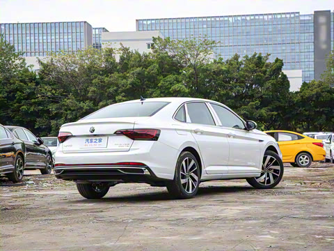 2025�� 300TSI DSG׿Խ��