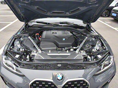 2024�� 425i Gran Coupe M�˶���װ