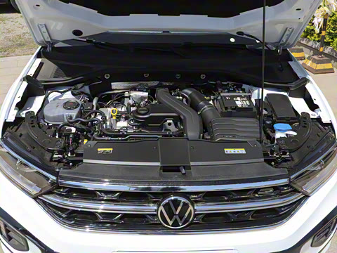 2025�� �Ŀ� 300TSI DSG���������