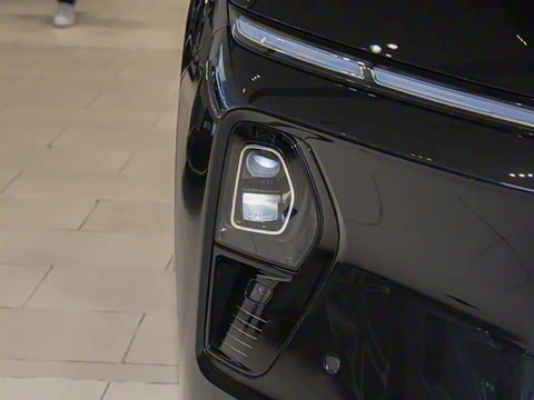 2025�� 102kWh ǩ����