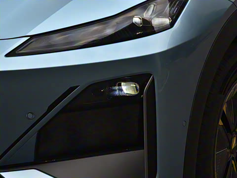 2025�� 285Max ��ΪǬ���Ǽ�ADS SE���̰�