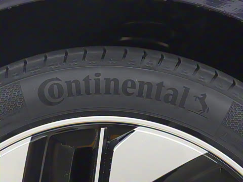 2025�� 210Ultra���Ȱ� 6��