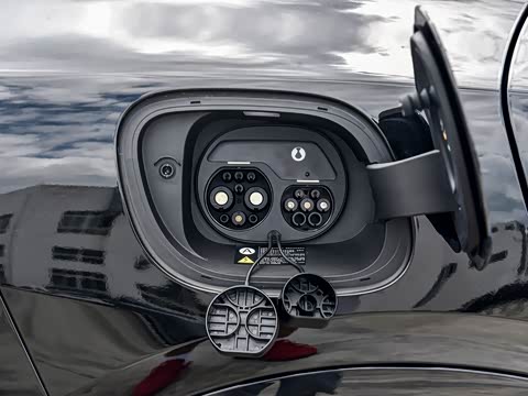 2024�� 702 �Ǽ�Pro��