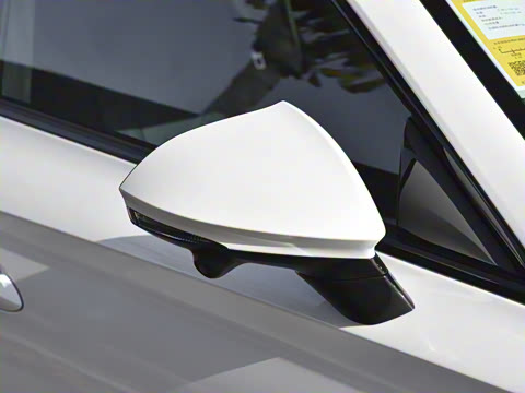 2025�� 1.5T 300 DCT������