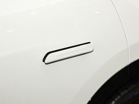 2024�� ELETRE L+