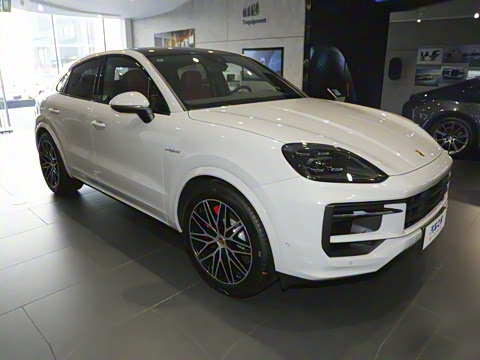 2025�� Cayenne Coup�� S E-Hybrid 3.0T