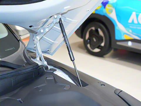 2025�� 530 Light