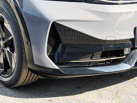 2024�� �Ŀ� Ultra ��������