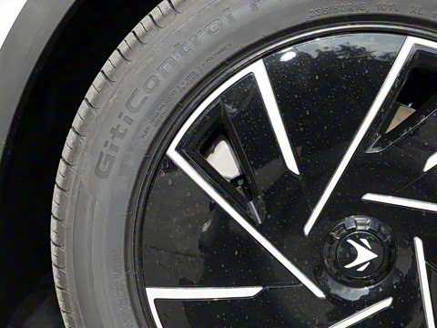 2024�� 560PRO 185kW