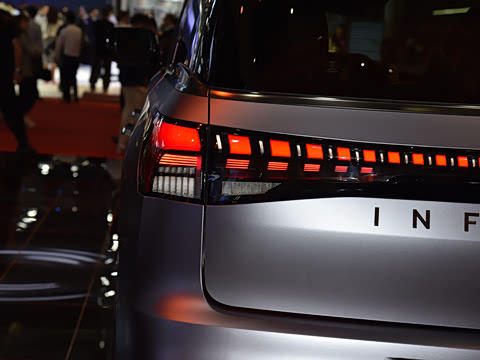 2025�� Autograph