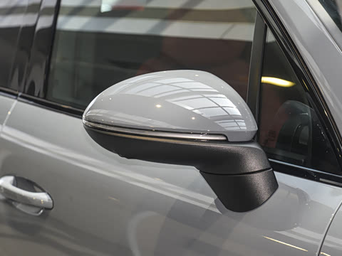 2025�� Cayenne 3.0T ���ΰ�