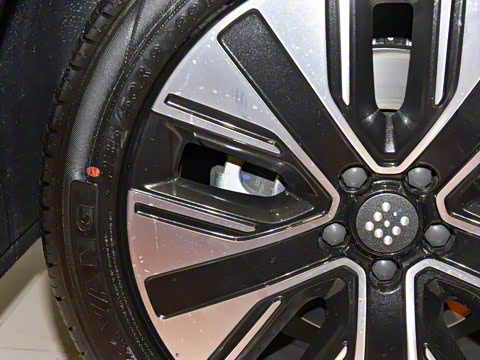 2025�� 165km ��������Pro 5��