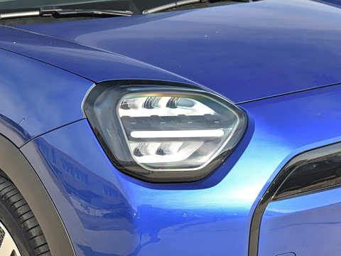 2024�� E ������