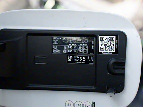 2025�� GLC 260 4MATIC ����SUV