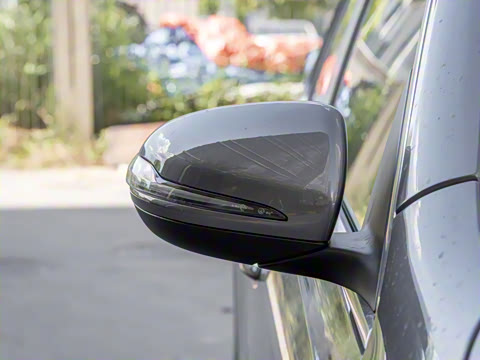 2025�� GLB 220 ������