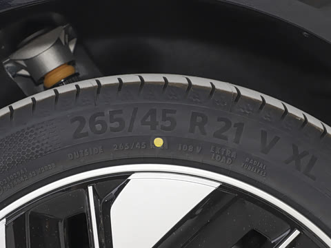 2025�� 636Max�Ǽݰ� 6��