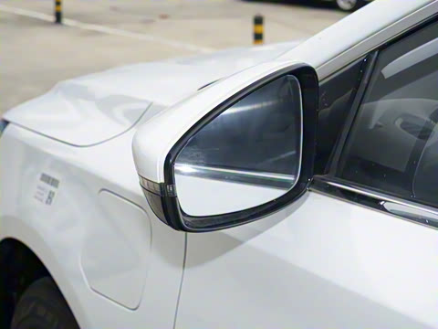 2023�� EV 500��Ļ��ͻ���