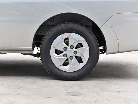 2025�� PLUS 1.8L �ֶ����ʰ� 7/8��