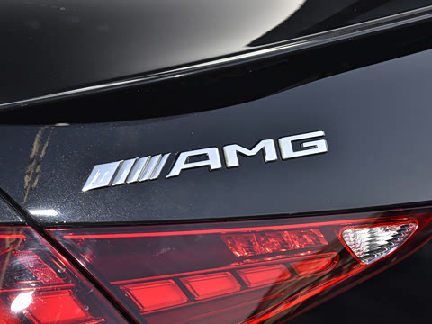 2025�� AMG C 43 4MATIC