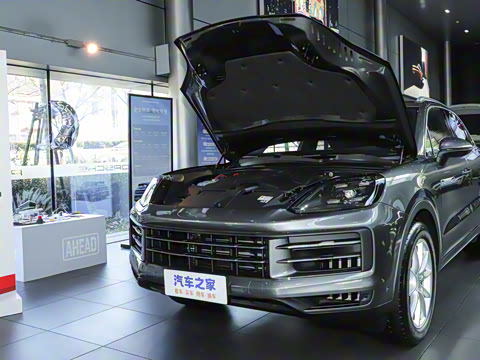 2025�� Cayenne 3.0T