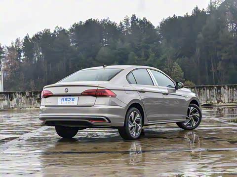2025�� 300TSI DSG���а�