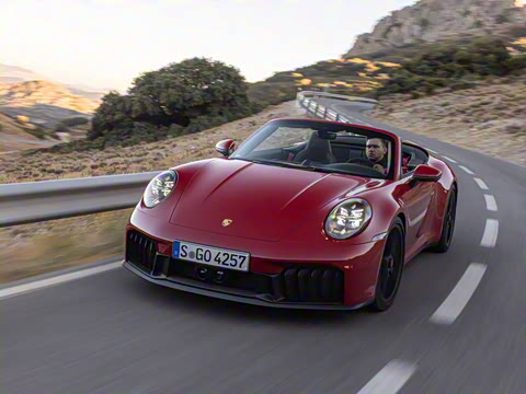 2025�� Carrera 4 GTS Cabriolet 3.6T