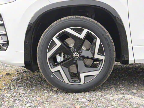 2025�� ̽��L 330TSI ������ӢCity��