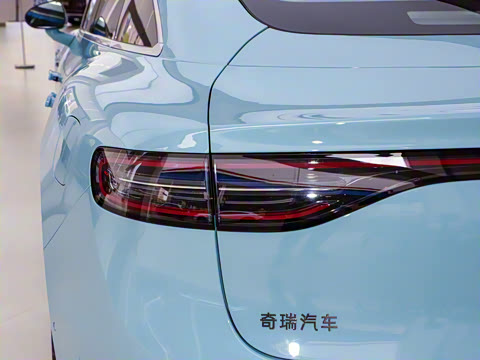 2025�� 705km Max