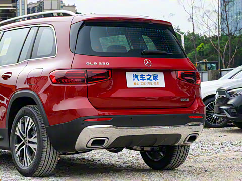 2024�� �Ŀ� GLB 220 ������