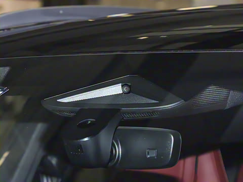 2025�� Macan 4 ���۰�