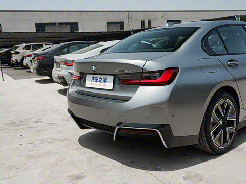 2025�� eDrive 40 L 50����������