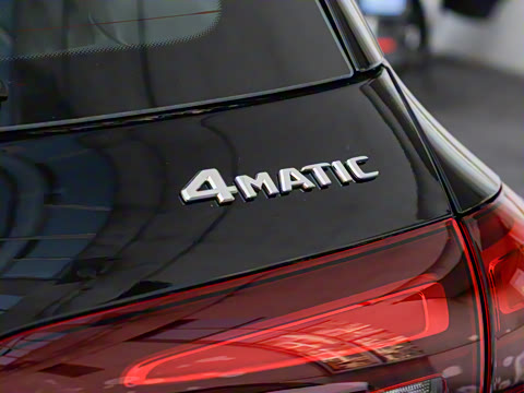 2025�� GLE 400 e 4MATIC