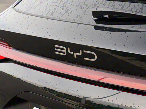 2025�� EV 520km �����