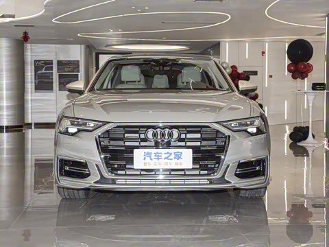 2025�� �Ŀ� 55 TFSI quattro �콢������