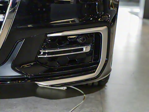 2025�� �Ŀ� 40 TFSI ����������