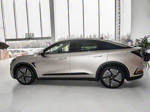 2025�� 735MAX 160kW