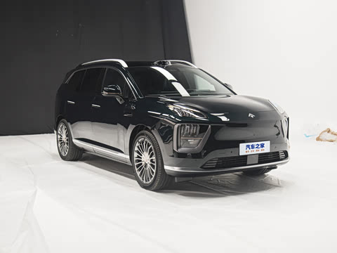 2025�� 700 Ultra�������������״��