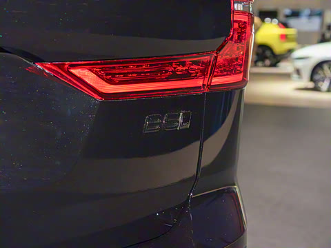 2025�� B5 ������Զ��ҹ�ڰ�