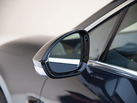 2025�� 102kWh �׷�������