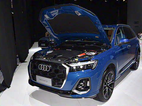 2025�� 55 TFSI quattro S line�����